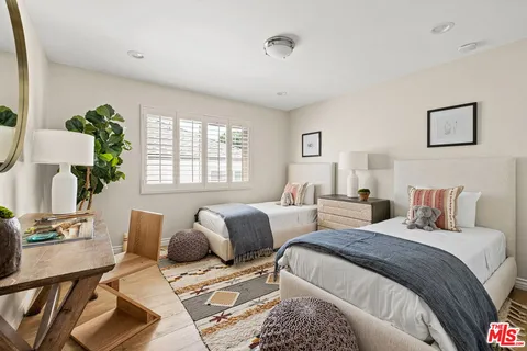 $1,695,000 | 2912 Montana Avenue, Unit 3, Santa Monica, CA 90403