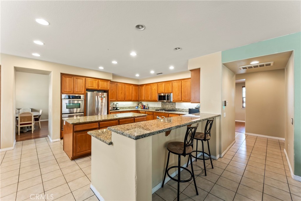 11486 Floyd Circle Beaumont, CA 92223 - Photo 9 of 47