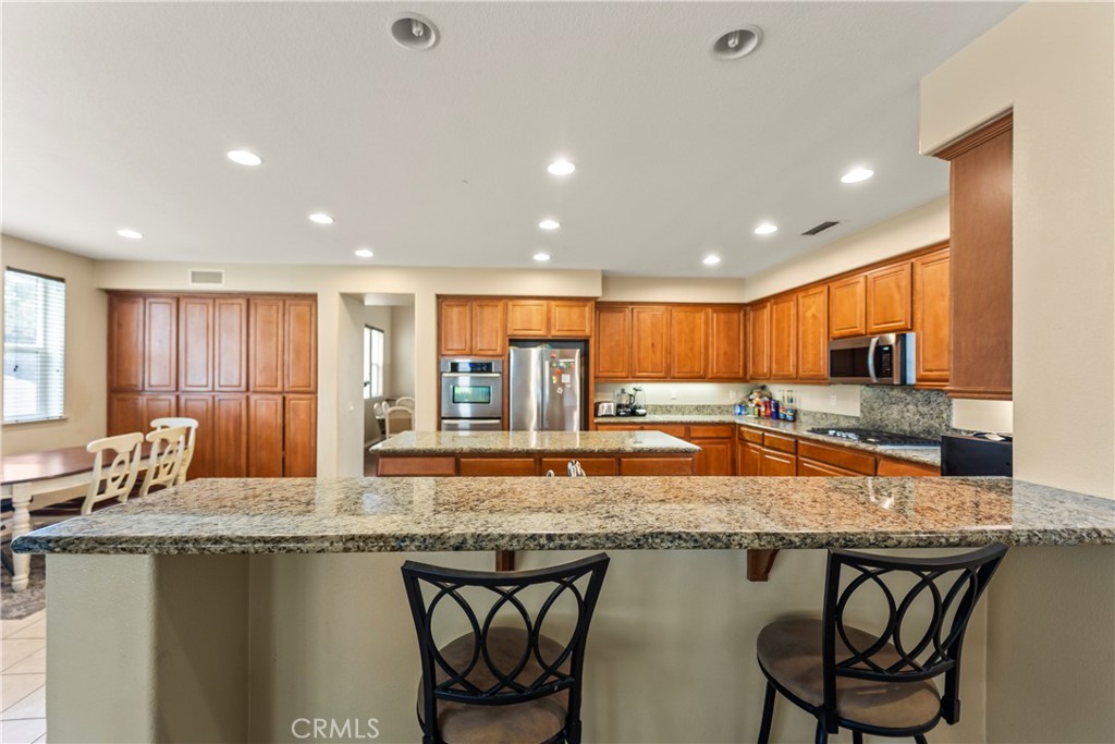 11486 Floyd Circle Beaumont, CA 92223 - Photo 10 of 47