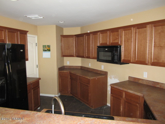 7025 South Spring Beauty Way Tucson, AZ 85756 - Photo 9 of 23