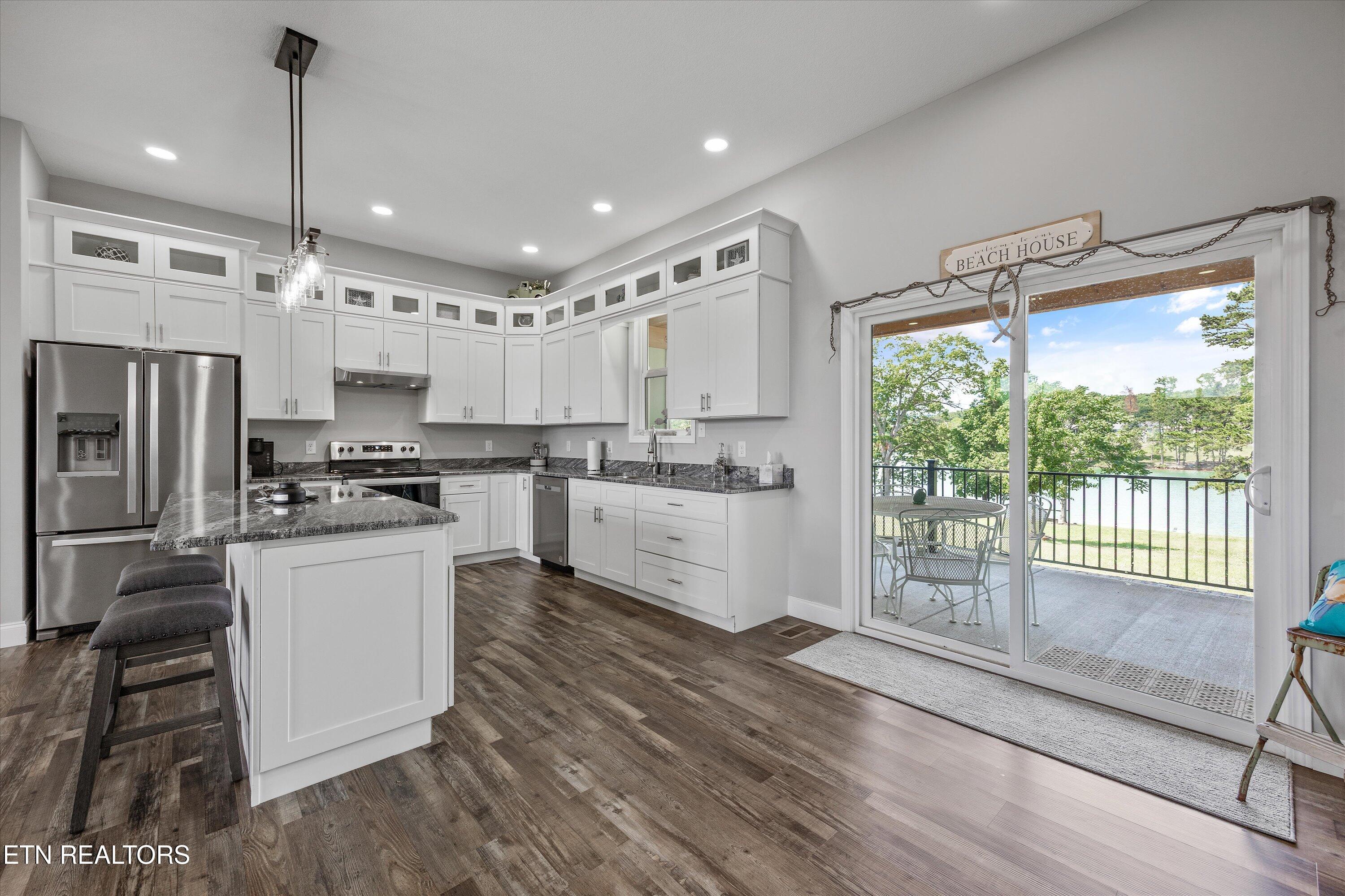 487 Peninsula Pointe Rutledge, TN 37861 - Photo 12 of 42 12-487 Peninsula Pointe -08