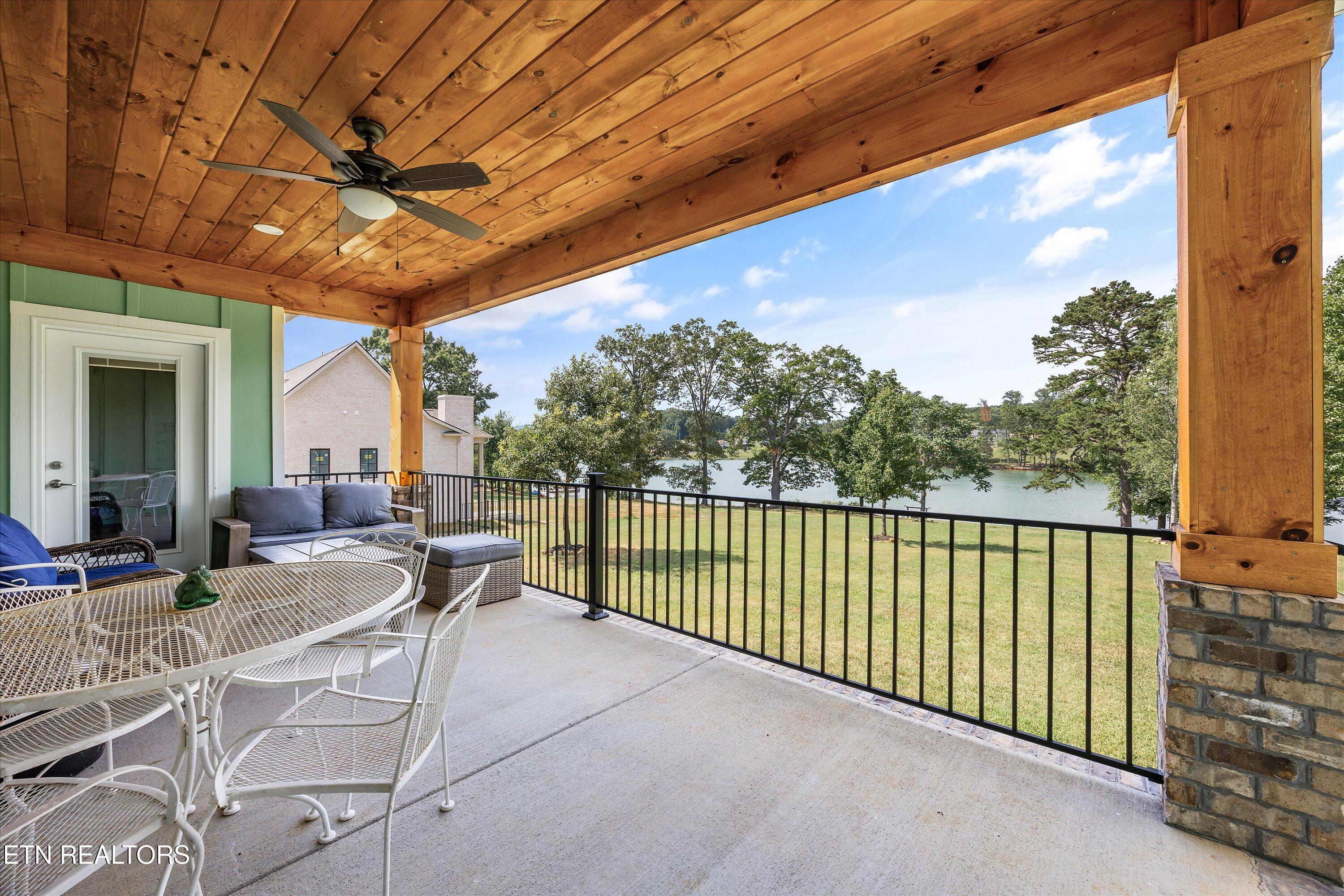 487 Peninsula Pointe Rutledge, TN 37861 - Photo 25 of 42 25-487 Peninsula Pointe -21