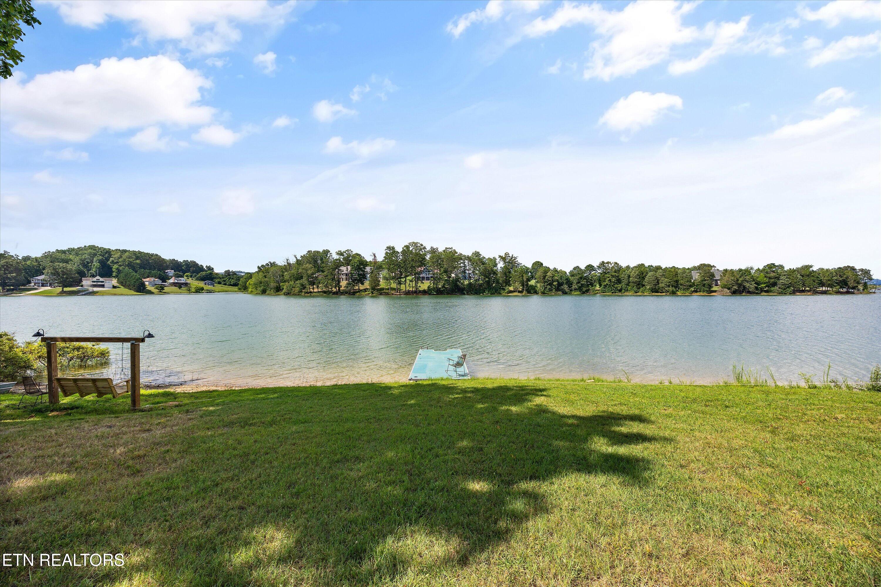 487 Peninsula Pointe Rutledge, TN 37861 - Photo 34 of 42 34-487 Peninsula Pointe -25