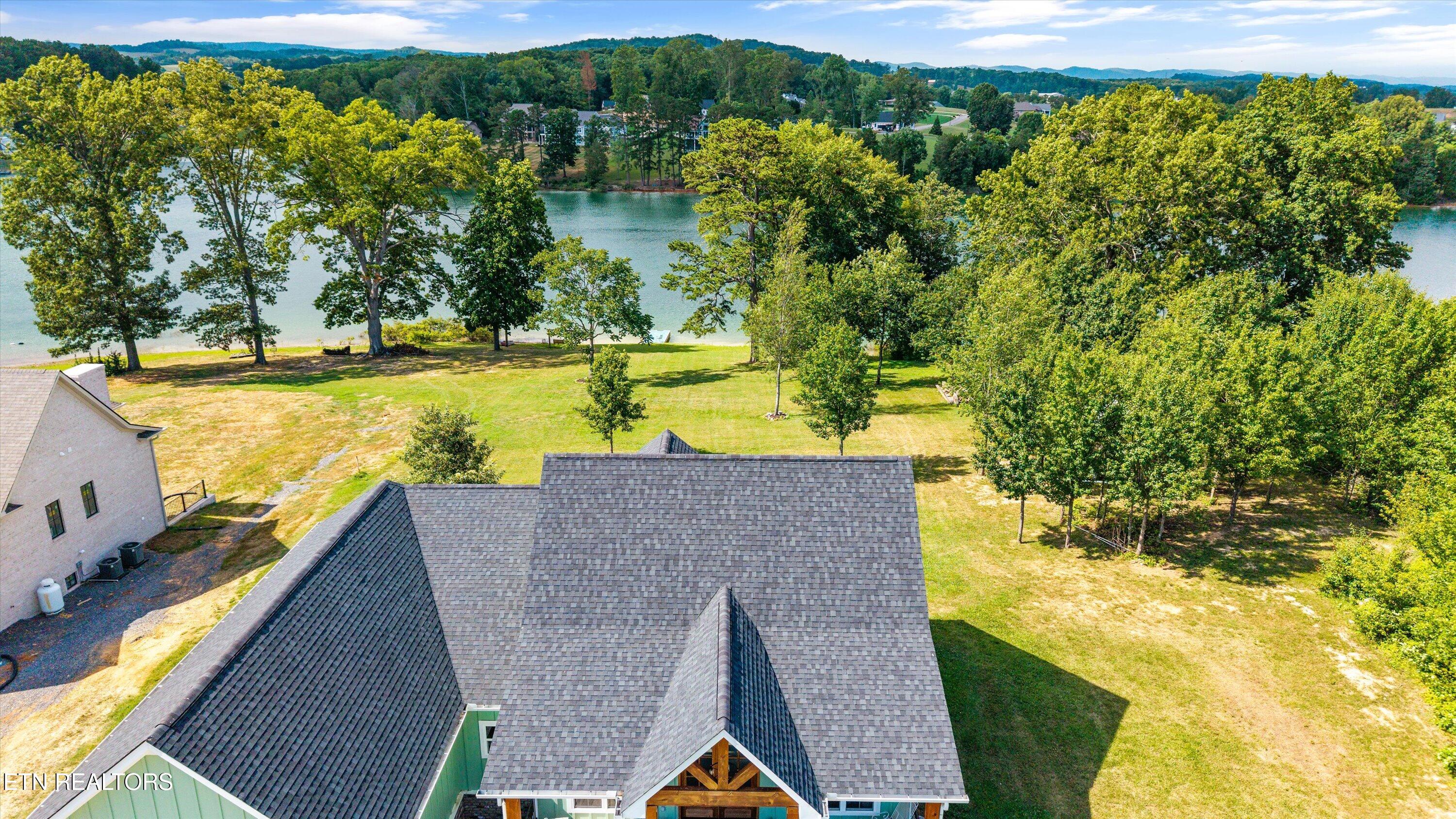 487 Peninsula Pointe Rutledge, TN 37861 - Photo 37 of 42 37-487 Peninsula Pointe -31