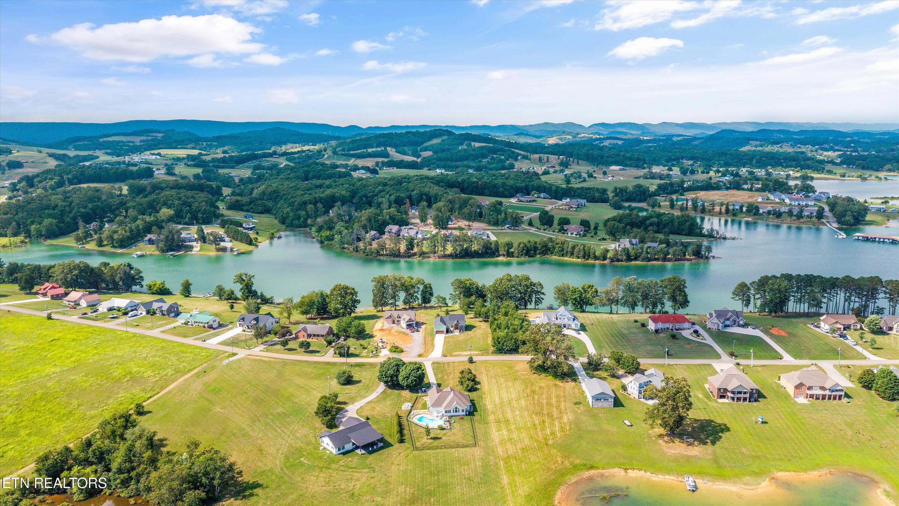 487 Peninsula Pointe Rutledge, TN 37861 - Photo 39 of 42 39-487 Peninsula Pointe -34