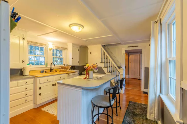 $3,000 | 151 Locust Street, Dover, NH 03820