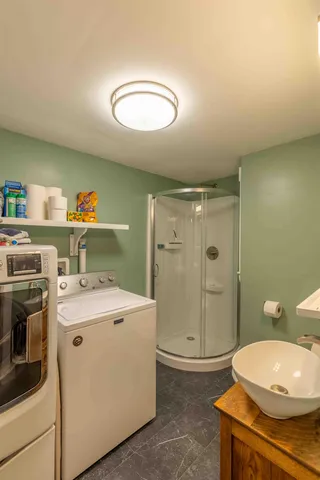 $3,000 | 151 Locust Street, Dover, NH 03820