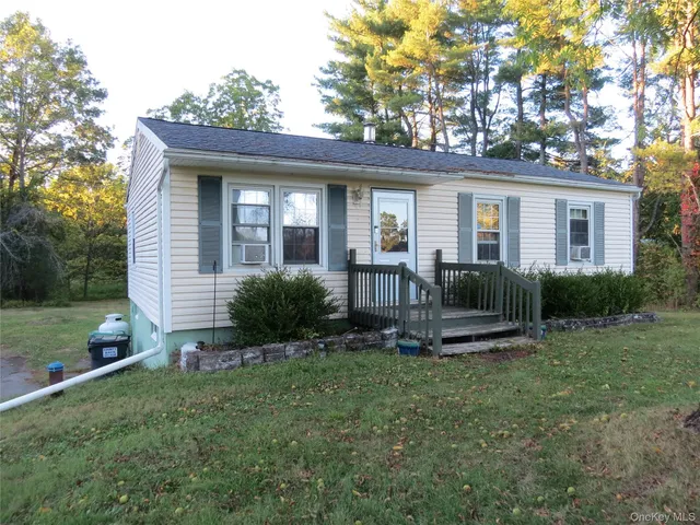 $350,000 | 8 Hill Road, Middletown, NY 10941