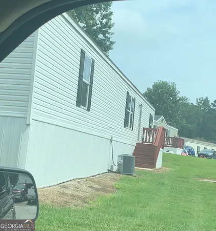 $105,000 | 390 Malibu Drive, Fayetteville, GA 30214