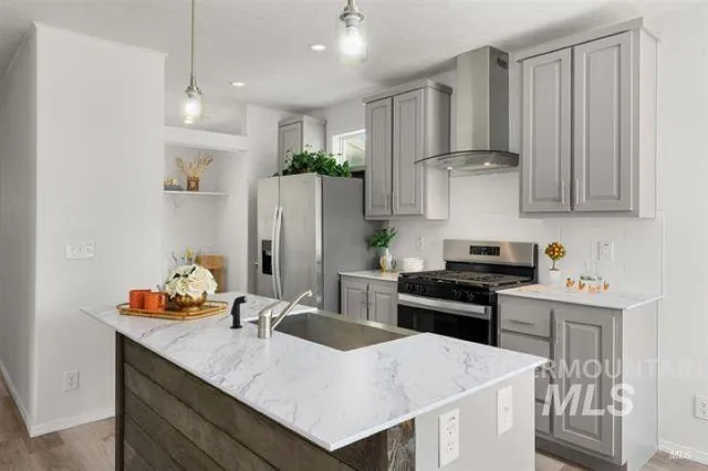 $2,100 | 421 South Curtis Road, Unit 208, Boise, ID 83705