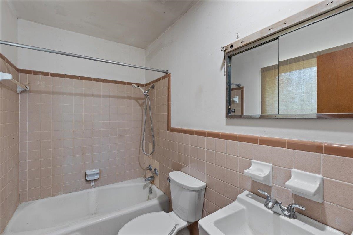 203 Forest Circle Perry, FL 32347 - Photo 27 of 39