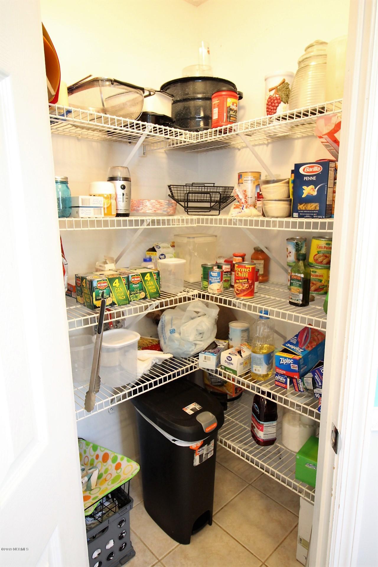 211 Foxhall Road Newport, NC 28570 - Photo 24 of 49 Kitchen pantry