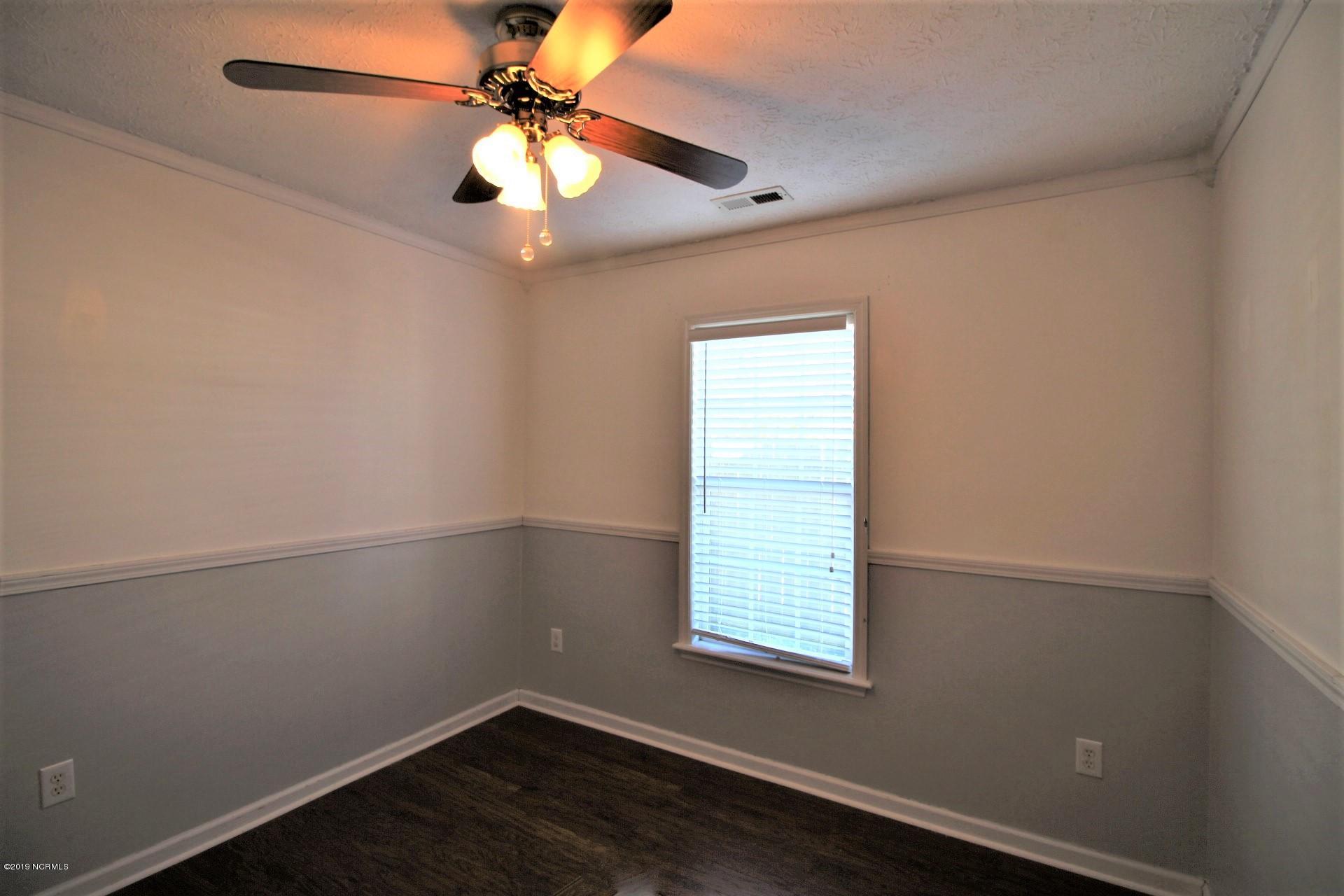 211 Foxhall Road Newport, NC 28570 - Photo 29 of 49 IMG_4416