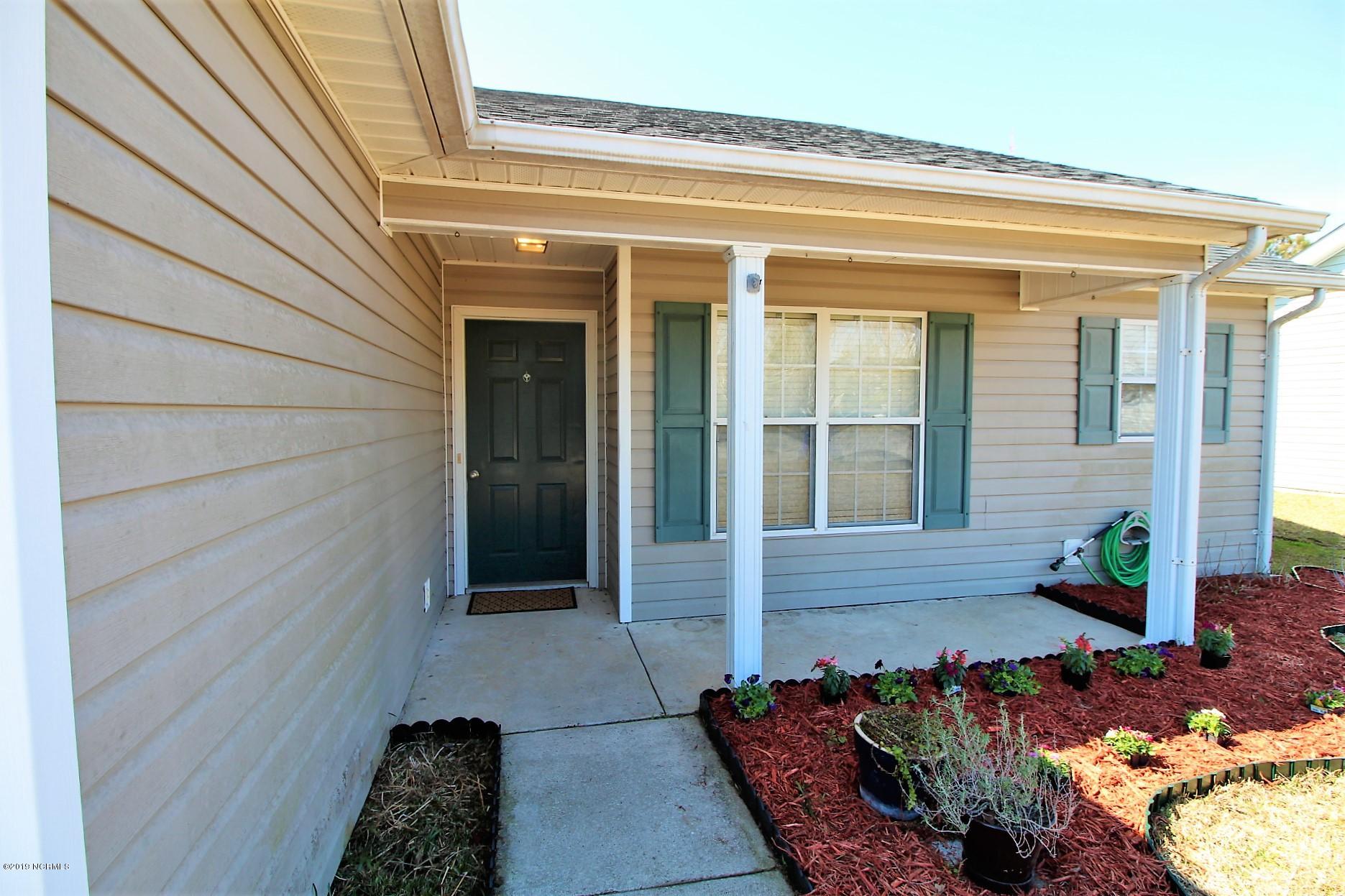 211 Foxhall Road Newport, NC 28570 - Photo 3 of 49 Over front porch