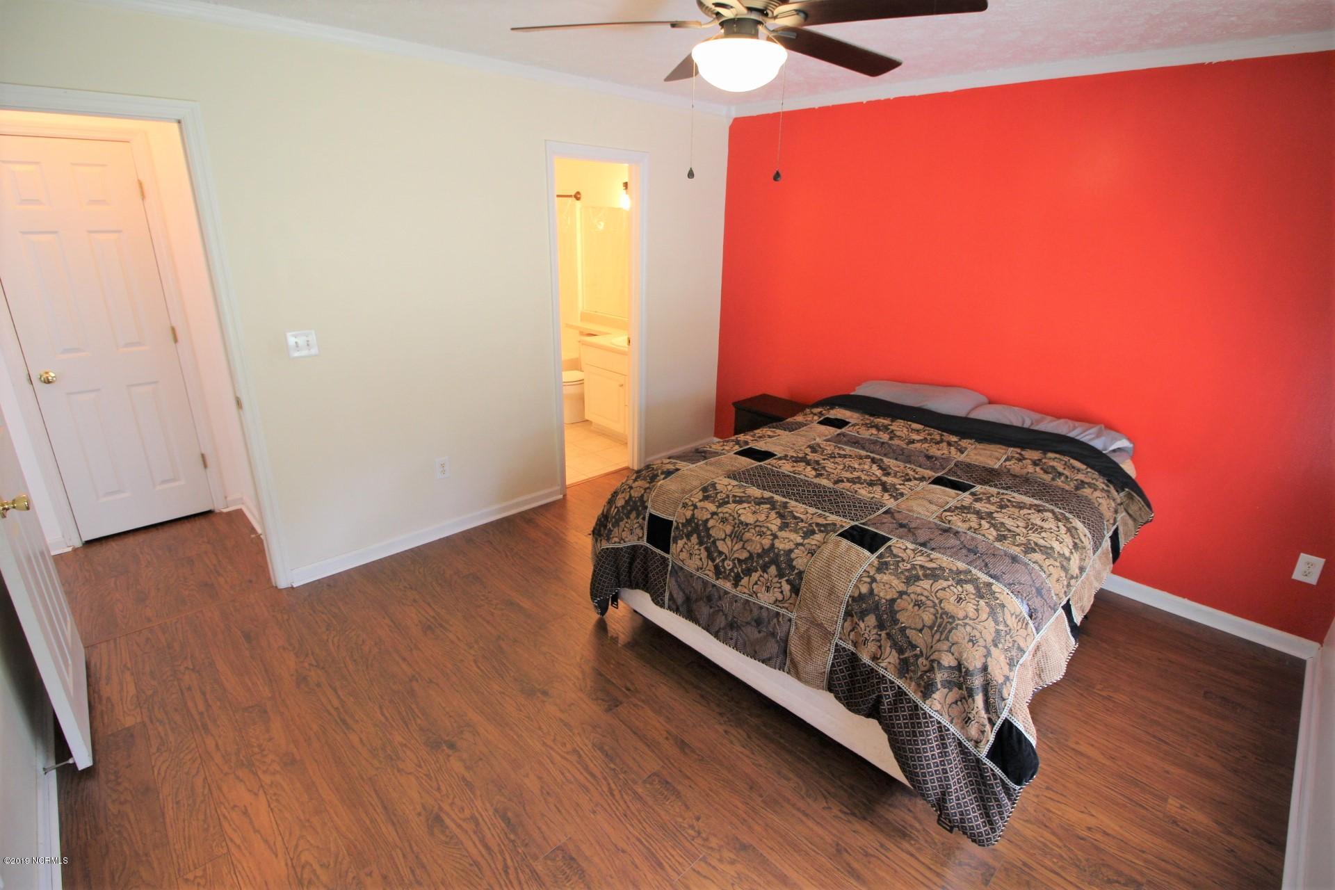 211 Foxhall Road Newport, NC 28570 - Photo 38 of 49 IMG_4887