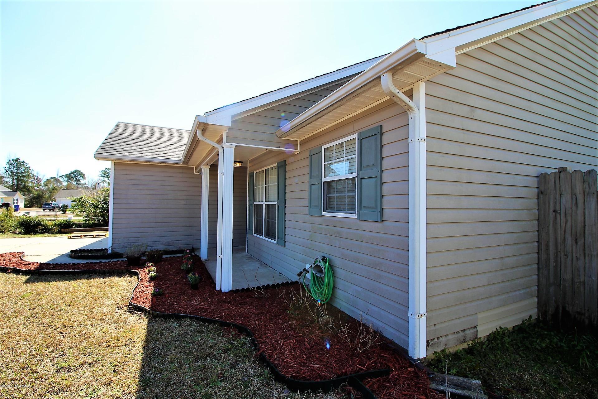 211 Foxhall Road Newport, NC 28570 - Photo 4 of 49 Fresh mulch!