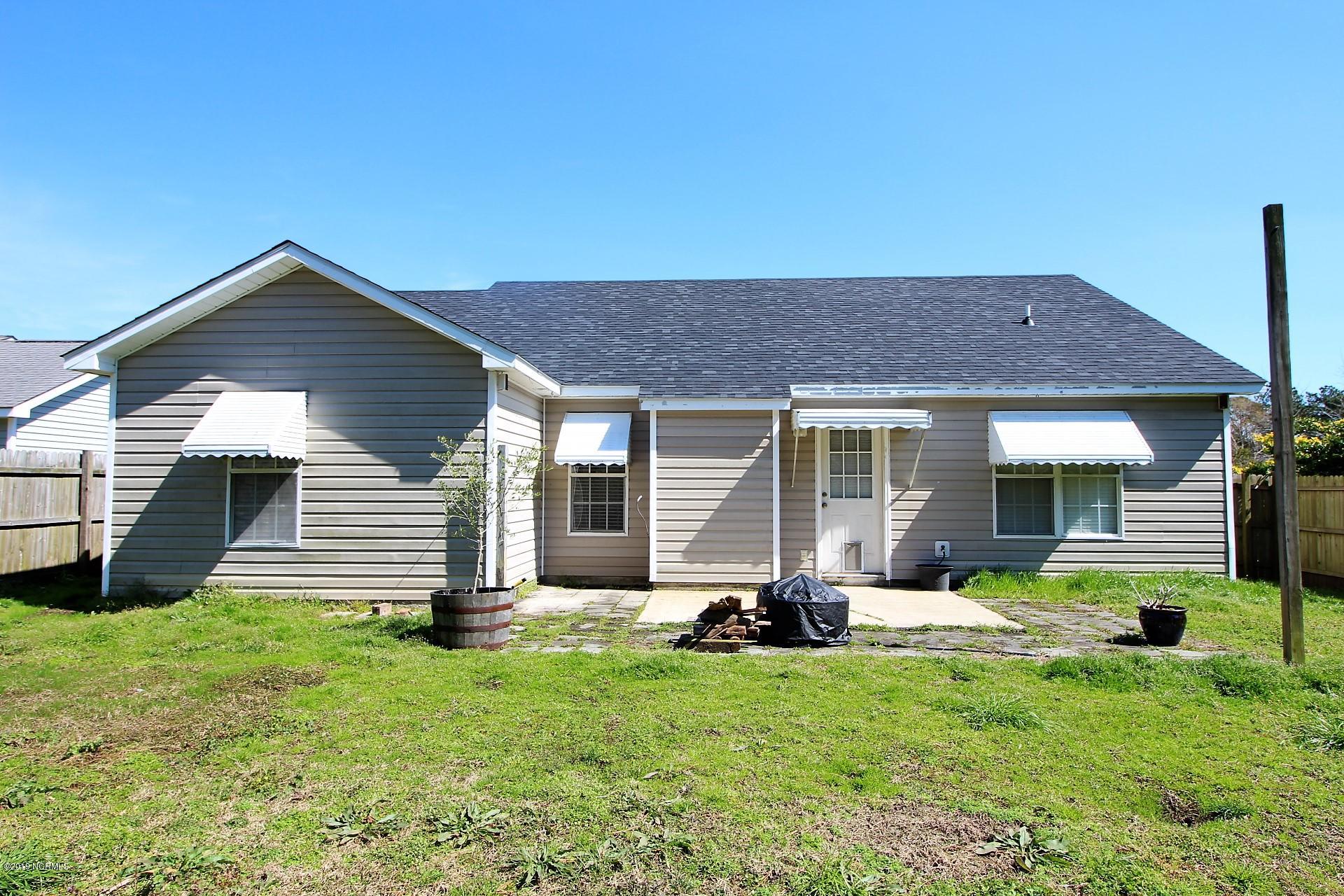 211 Foxhall Road Newport, NC 28570 - Photo 47 of 49 Patio
