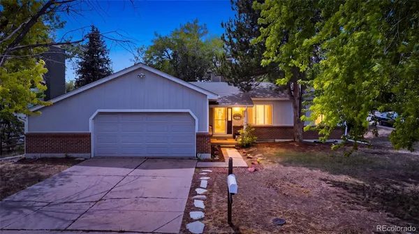 $525,000 | 18204 East Lehigh Place, Aurora, CO 80013