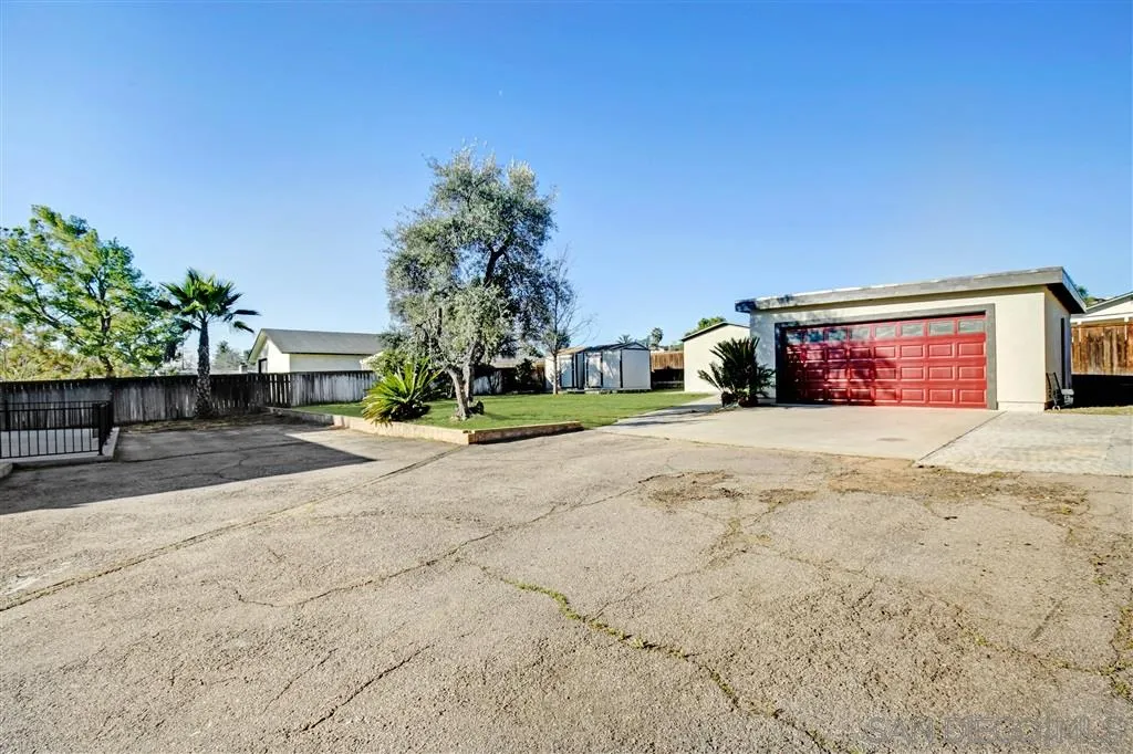 9314 Lakeview Road Lakeside, CA 92040 - Photo 22 of 25 Gallery Image 22