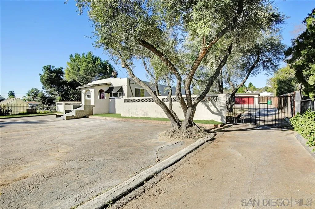 9314 Lakeview Road Lakeside, CA 92040 - Photo 5 of 25 Gallery Image 5