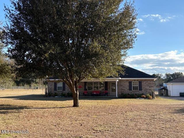 147 Howells Ferry Road Lucedale, MS 39452 - Photo 6 of 48 IMG_9662