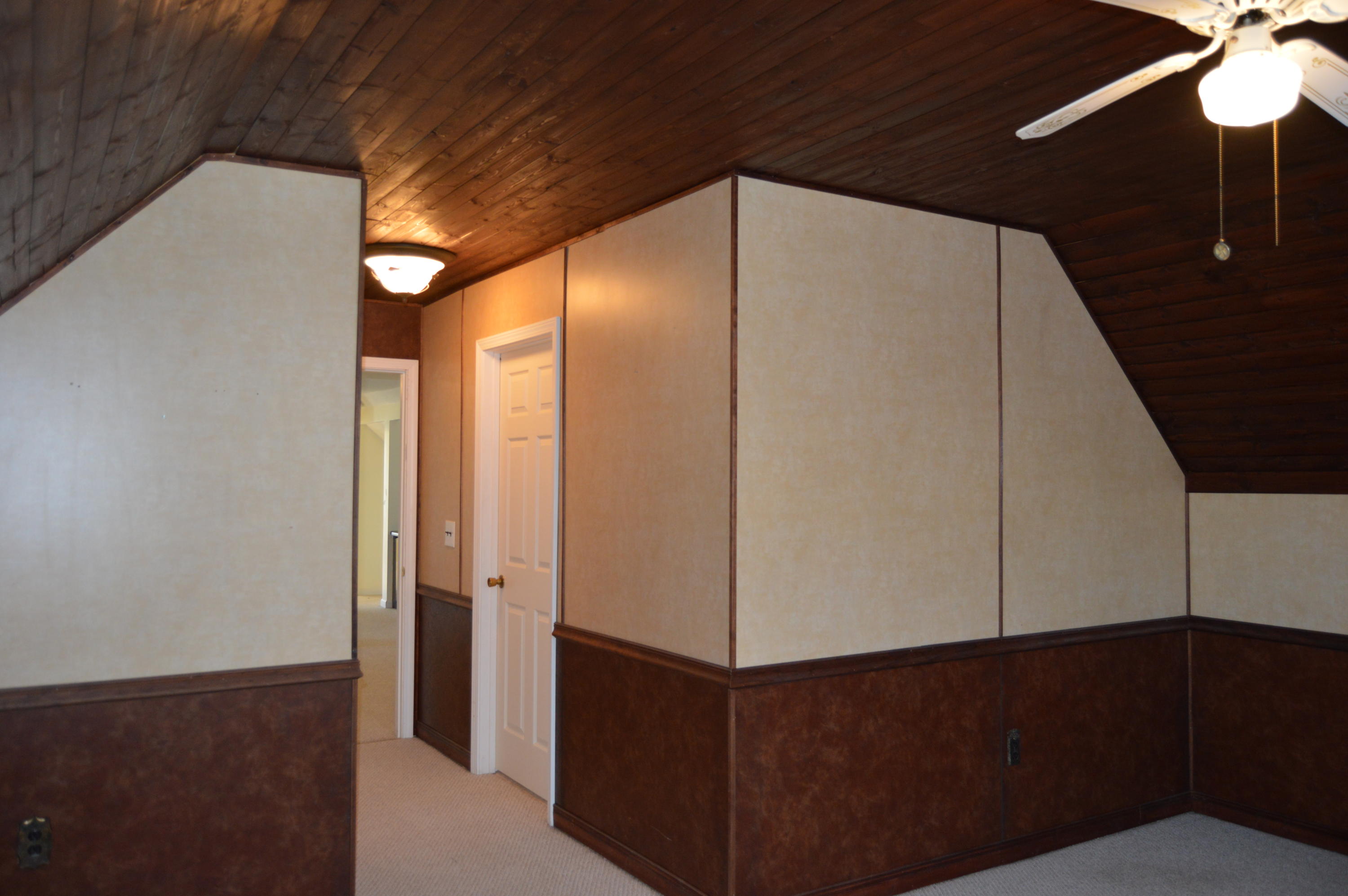 175 Kay Fork Road Union Hall, VA 24176 - Photo 39 of 62 Upper Level