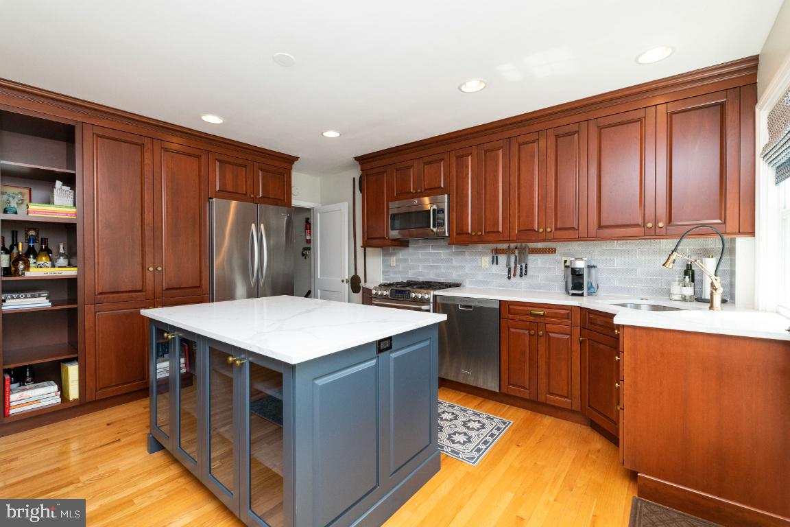 39 Regester Avenue Baltimore, MD 21212 - Photo 11 of 37