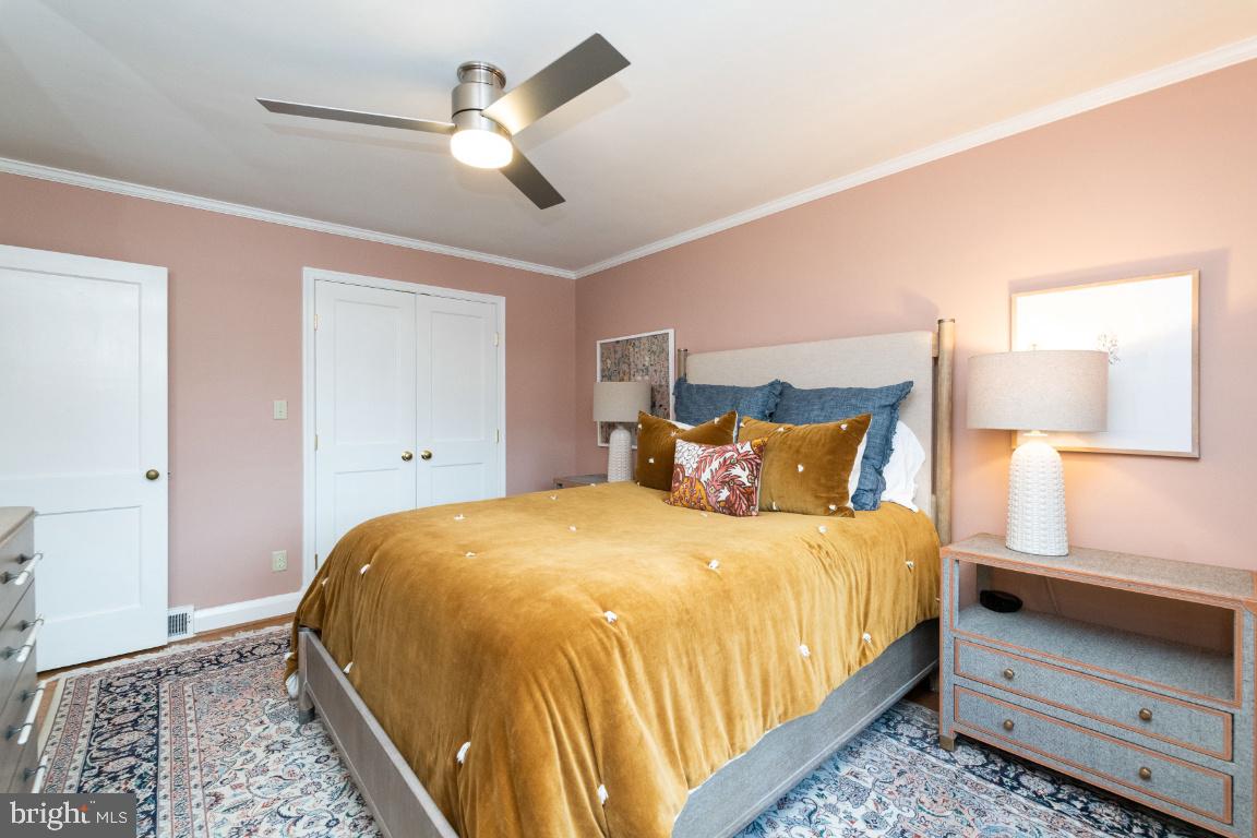 39 Regester Avenue Baltimore, MD 21212 - Photo 19 of 37