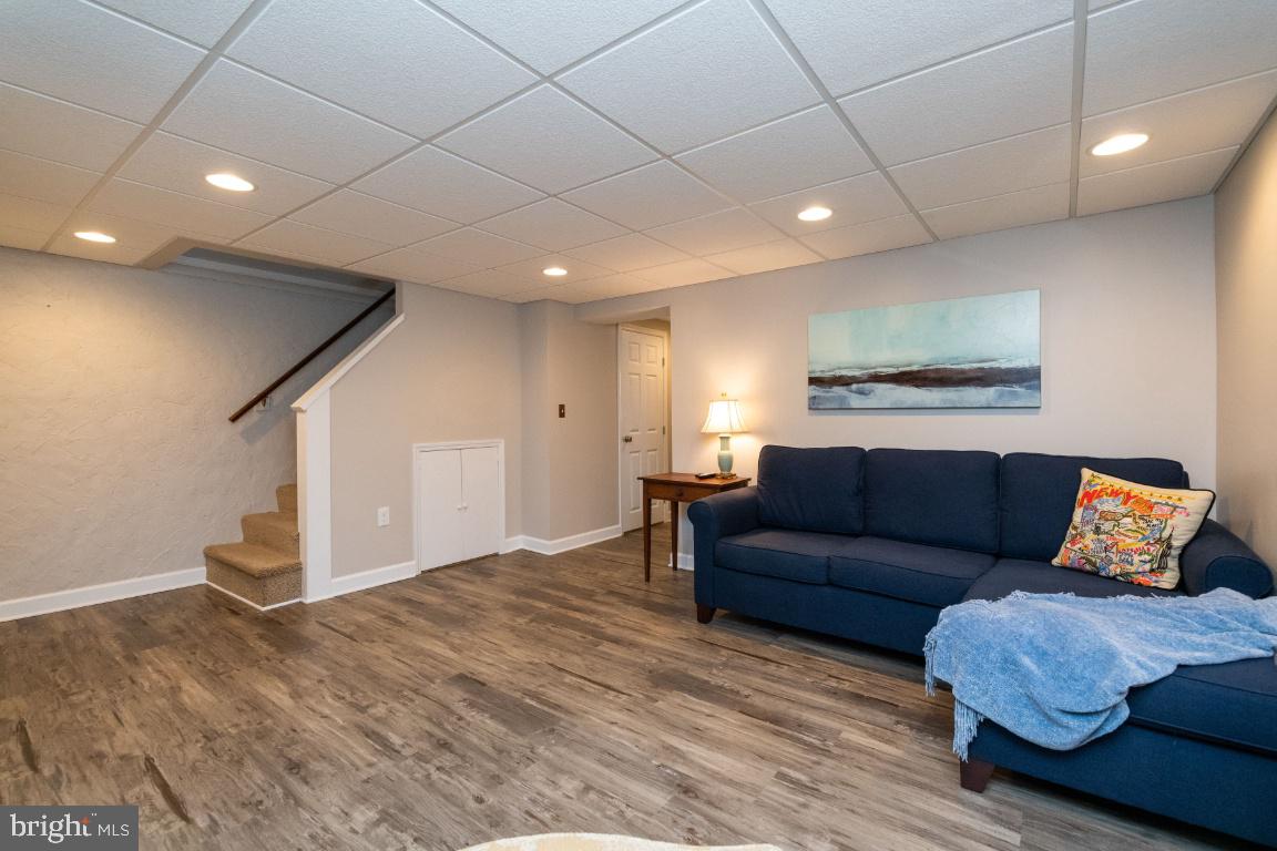 39 Regester Avenue Baltimore, MD 21212 - Photo 28 of 37