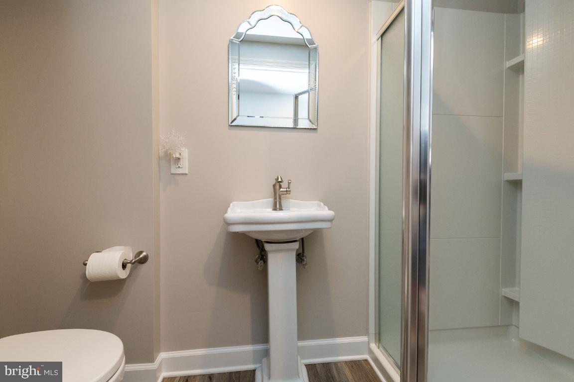 39 Regester Avenue Baltimore, MD 21212 - Photo 31 of 37