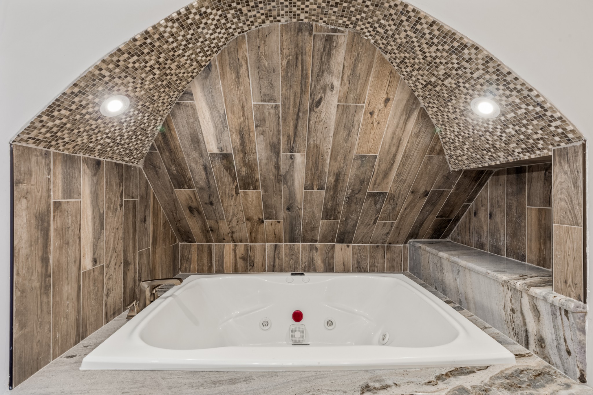 340 Double Log Cabin Road Lebanon, TN 37087 - Photo 37 of 50 a bathroom with a bathtub