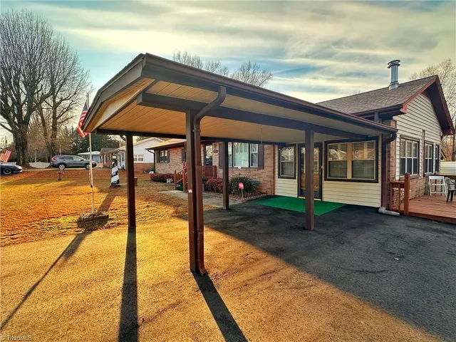 $249,900 | 2924 Swallow Road, Reidsville, NC 27320