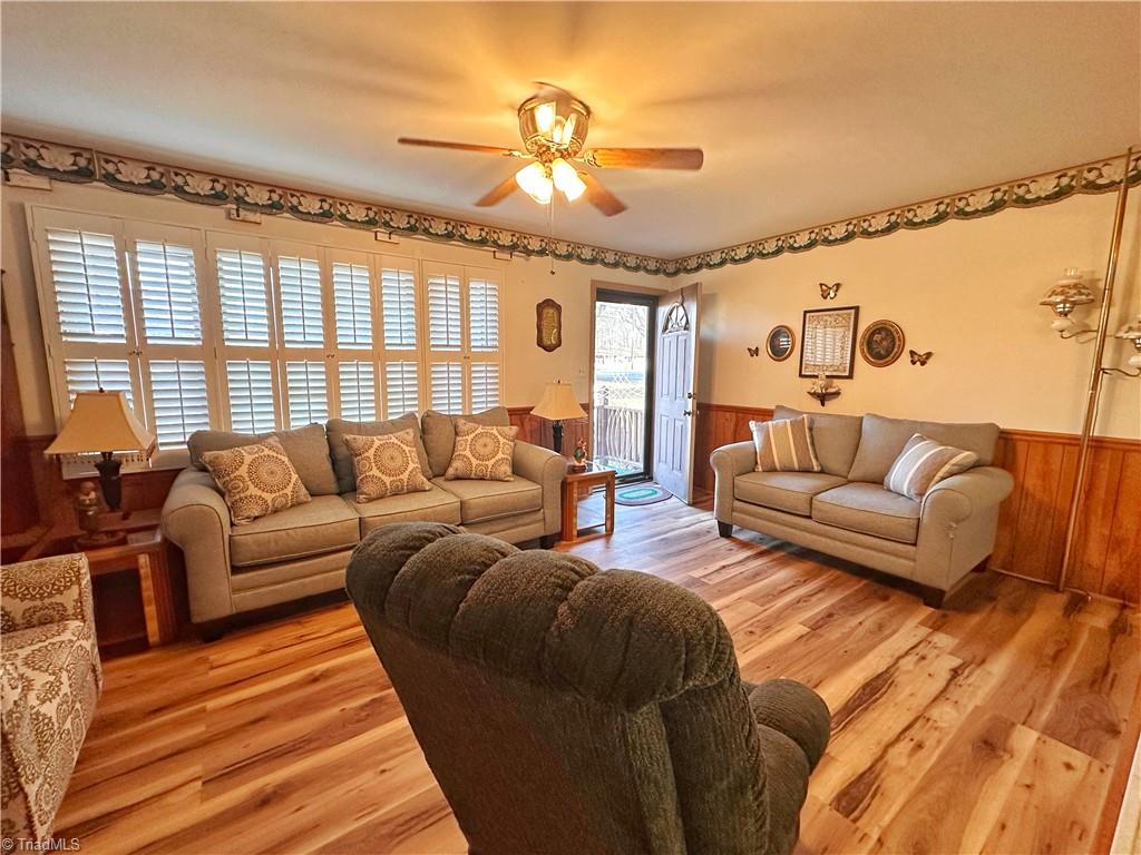 2924 Swallow Road Reidsville, NC 27320 - Photo 3 of 34