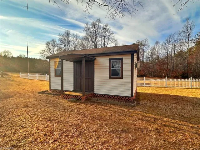 $249,900 | 2924 Swallow Road, Reidsville, NC 27320