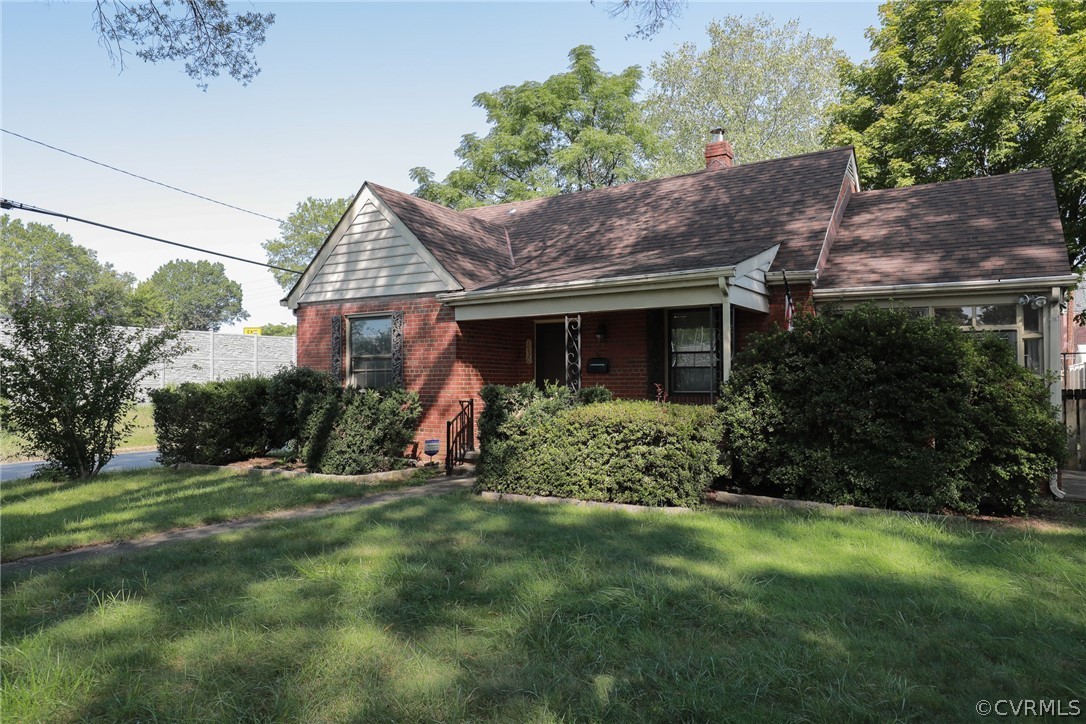 1930 Seddon Road Richmond, VA 23227 - Photo 1 of 25 Gallery Image 1