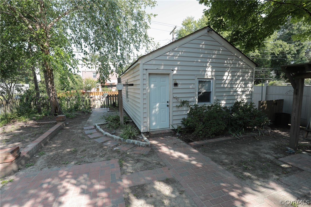 1930 Seddon Road Richmond, VA 23227 - Photo 24 of 25 Gallery Image 24