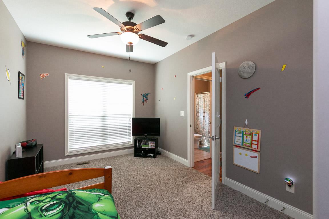 1619 Raven Road Clarksville, TN 37042 - Photo 15 of 30 Gallery Image 15