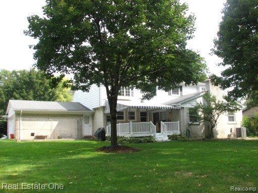 1665 Oakstone Drive Rochester, MI 48309 - Photo 6 of 13 Back of Home