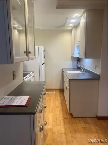 $1,400 | 4623 Chestnut Ridge Road, Unit B, Amherst, NY 14228