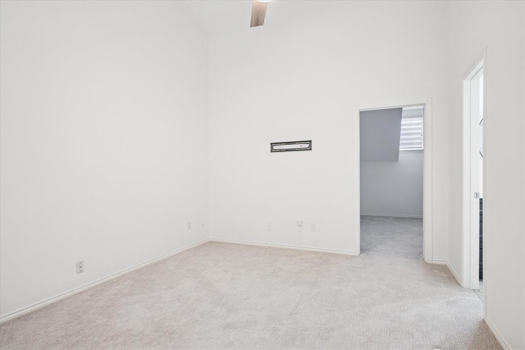 5565 Preston Oaks Road, Unit 262 Dallas, TX 75254 - Photo 13 of 19 an empty room with a hallway