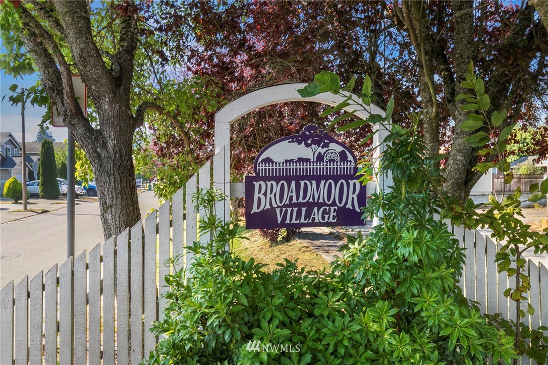 3970 Broadmoor Loop Bremerton, WA 98310 - Photo 21 of 24