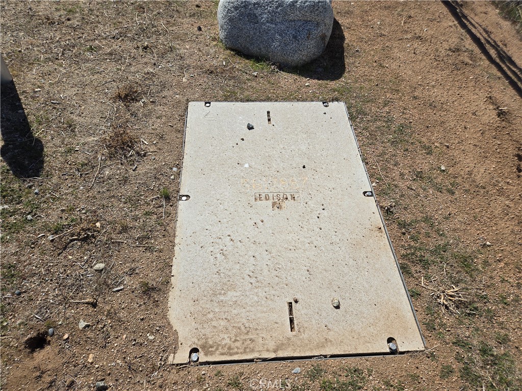 0 White Feather Road Acton, CA 93510 - Photo 5 of 24 a view of a fireplace