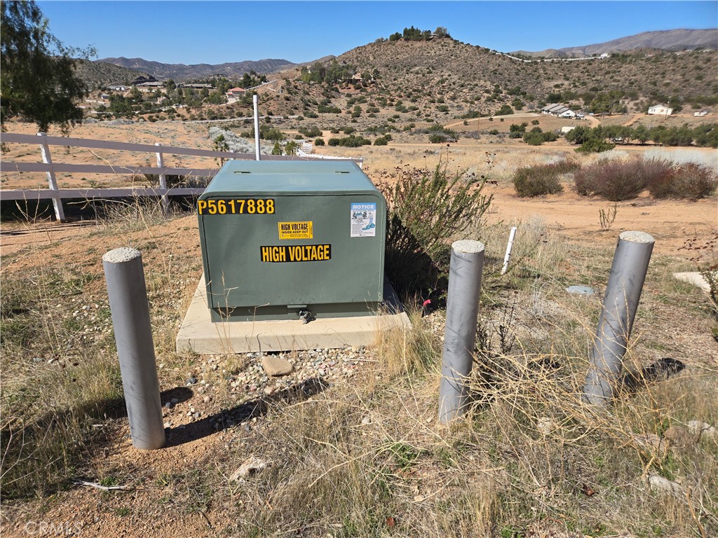 0 White Feather Road Acton, CA 93510 - Photo 6 of 24 a view of a outdoor space