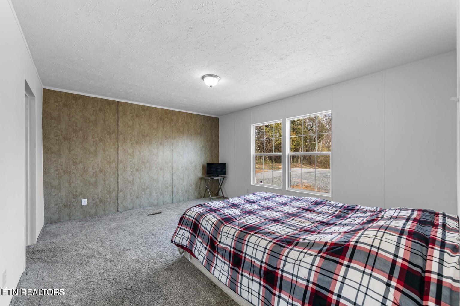 523 North Point Road Sweetwater, TN 37874 - Photo 12 of 30 12