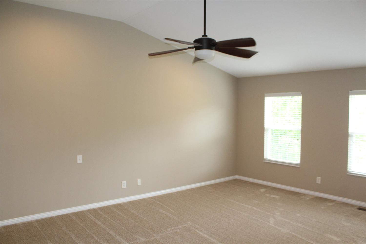307 Summitview Court Cold Spring, KY 41076 - Photo 4 of 30