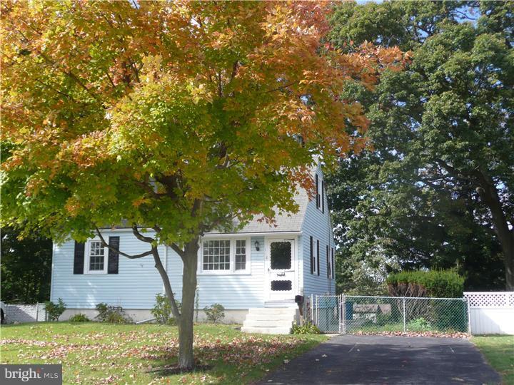 118 Barren Road Newtown Square, PA 19073 - Photo 1 of 21 Exterior Front