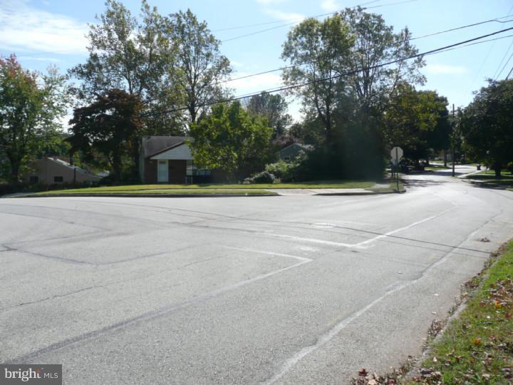 118 Barren Road Newtown Square, PA 19073 - Photo 18 of 21 View