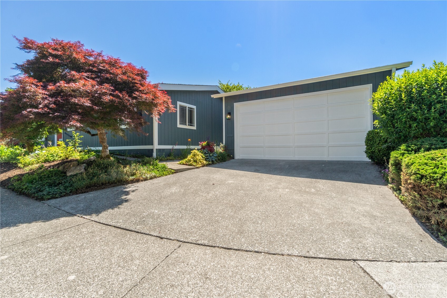 17138 117th Court Northeast Bothell, WA 98011 - Photo 2 of 37
