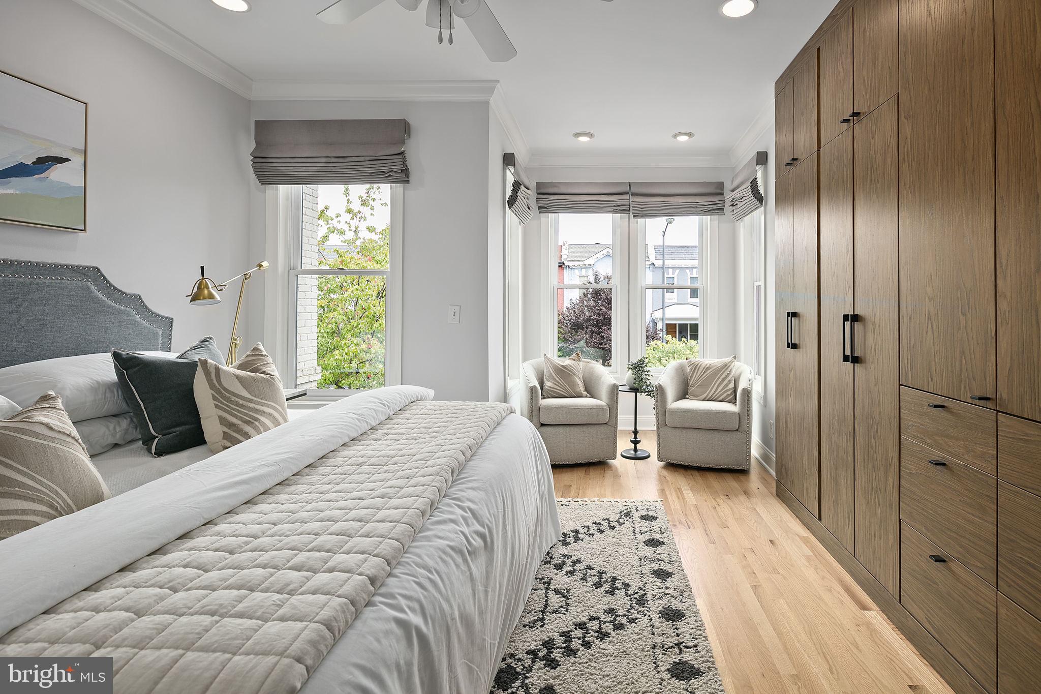 523 F Street Northeast Washington, DC 20002 - Photo 17 of 38 Lots of natural light