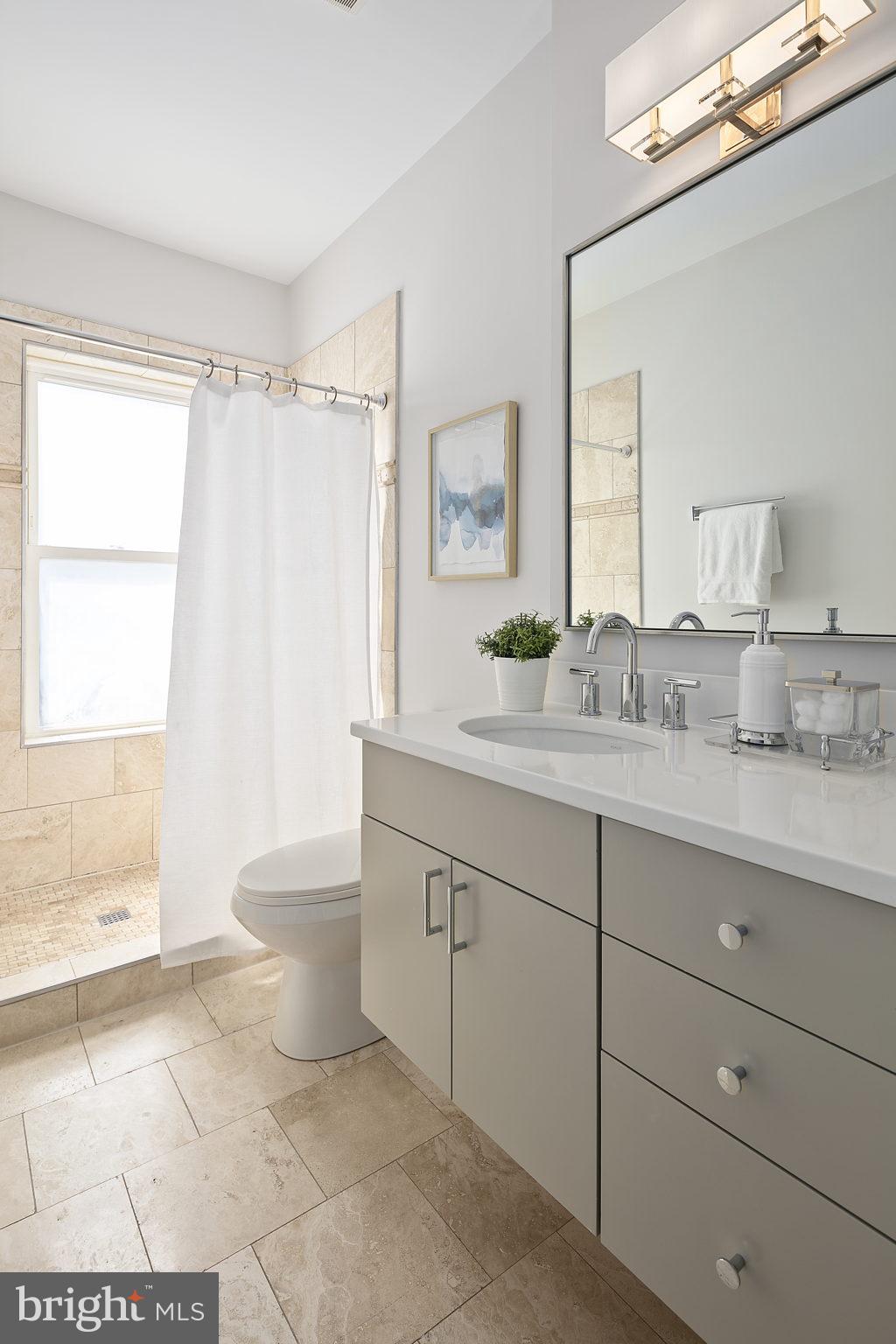 523 F Street Northeast Washington, DC 20002 - Photo 22 of 38 Bright and beautiful